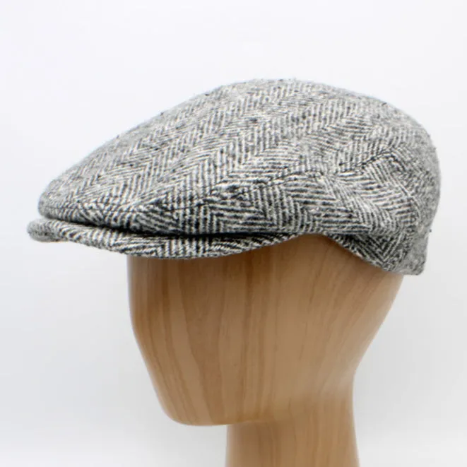 CAP OF THE WEEK - The Light Gray Herringbone Wool Flat Cap by Hologramme Paris
