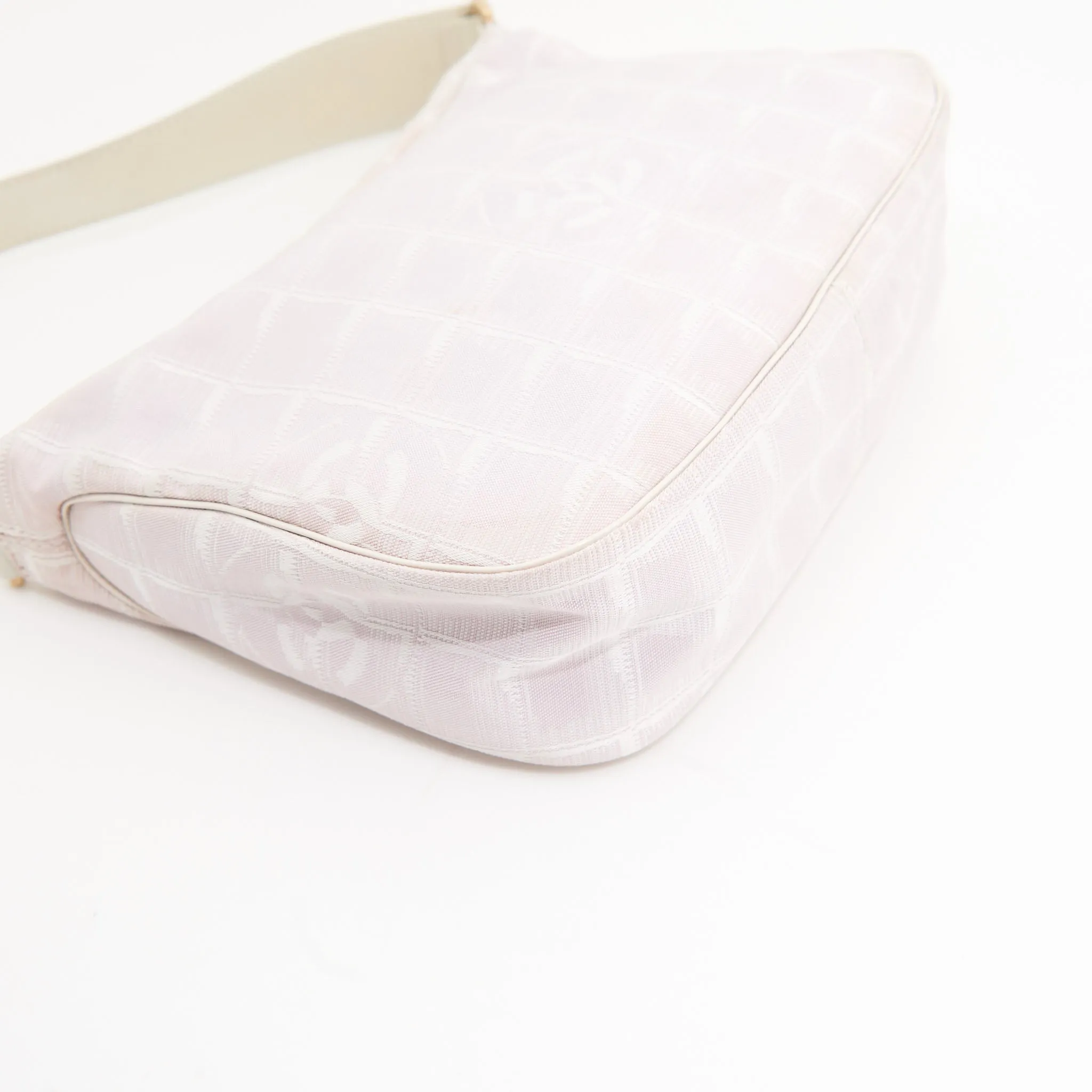 Chanel Canvas Shoulder Bag in Pink GHW
