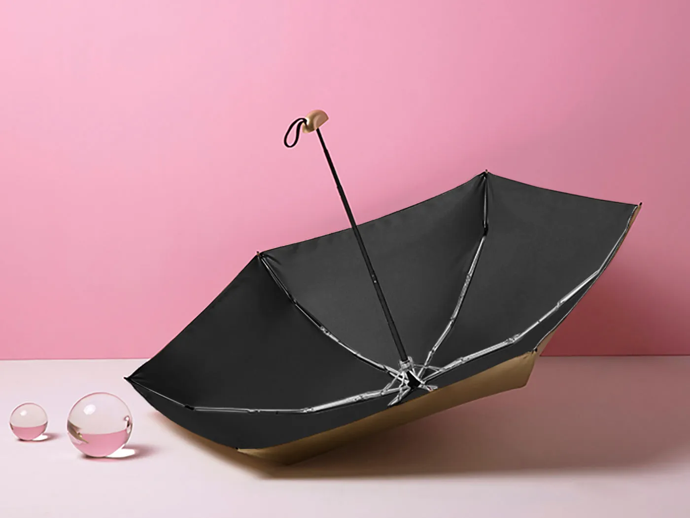 Dodolly Mini Sun Umbrella Folding Travel Umbrella Sunshade Sun Protection UV Protection, Black