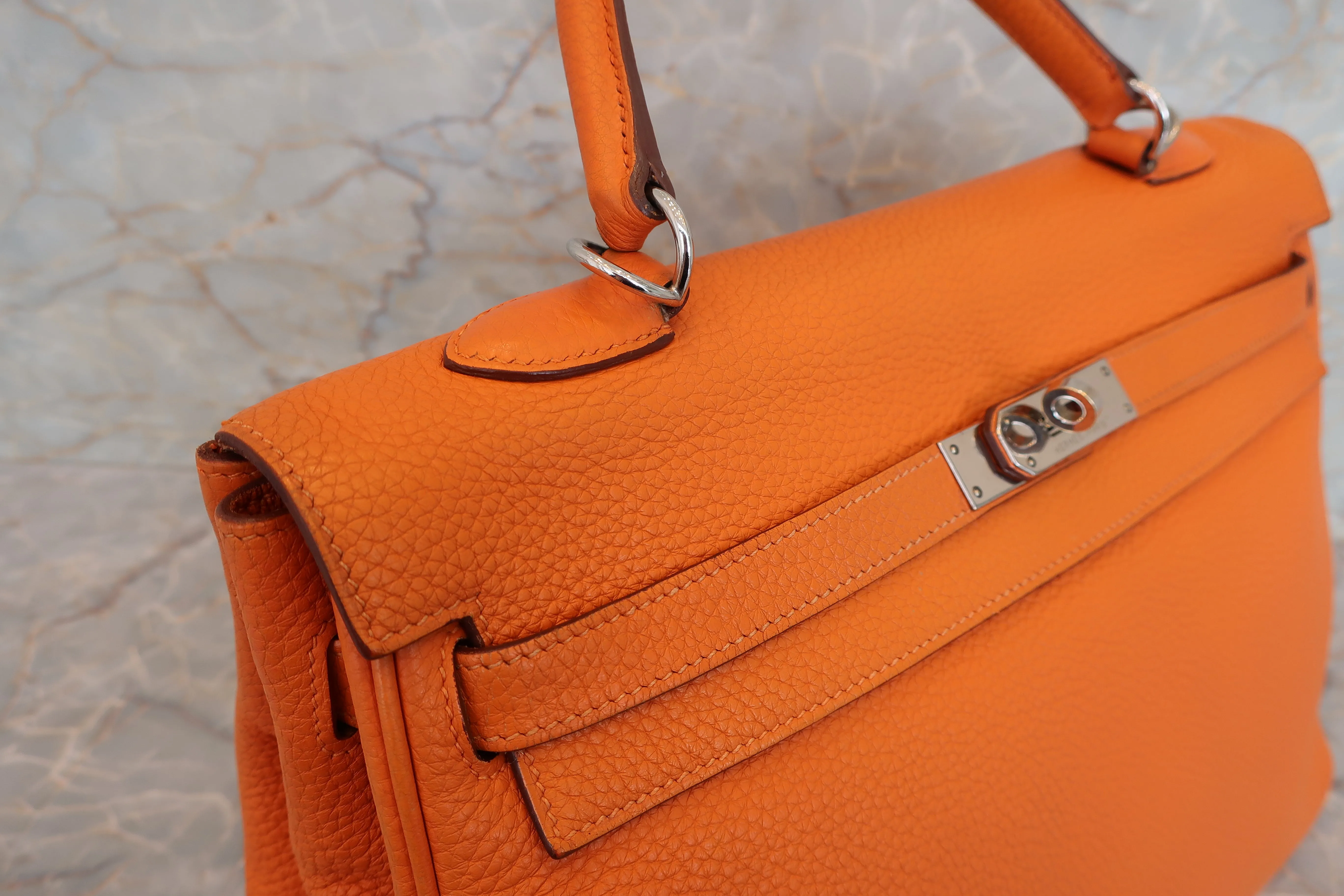 HERMES／エルメス ケリー35 トリヨンクレマンス オレンジ □N刻印 ショルダーバッグ 700010136