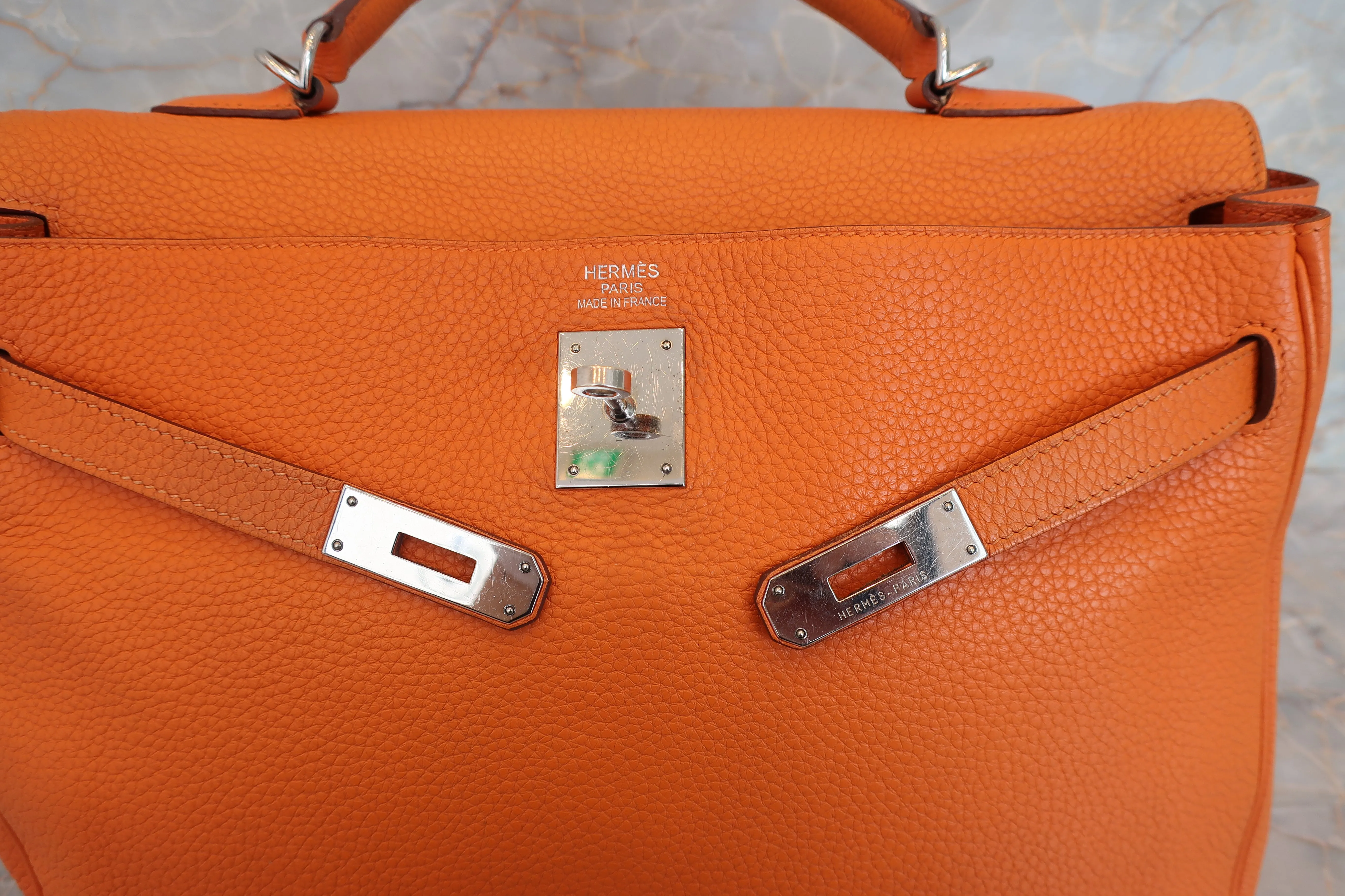 HERMES／エルメス ケリー35 トリヨンクレマンス オレンジ □N刻印 ショルダーバッグ 700010136