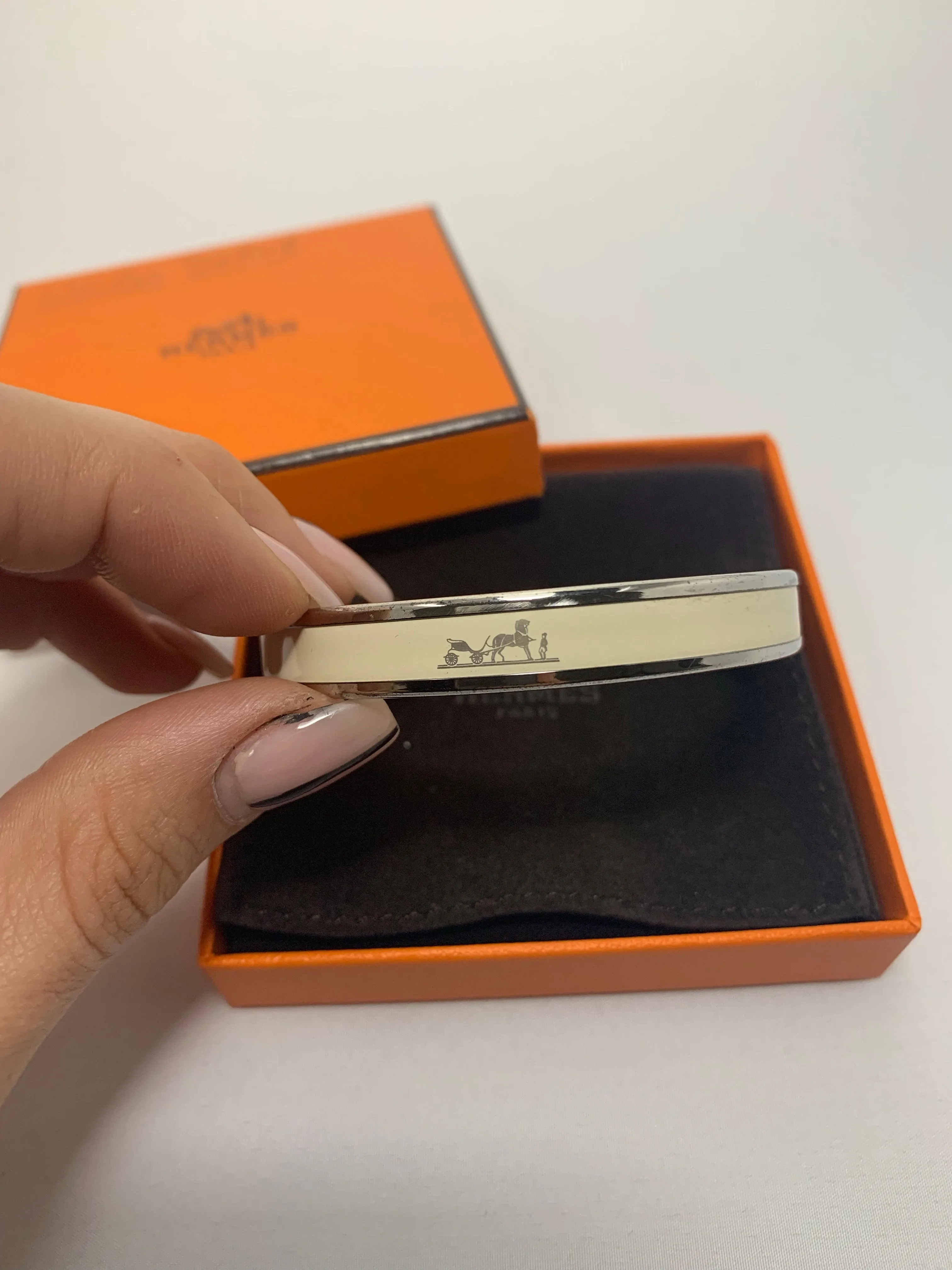 Hermès Le Bijou En Email Imprime Bracelet!