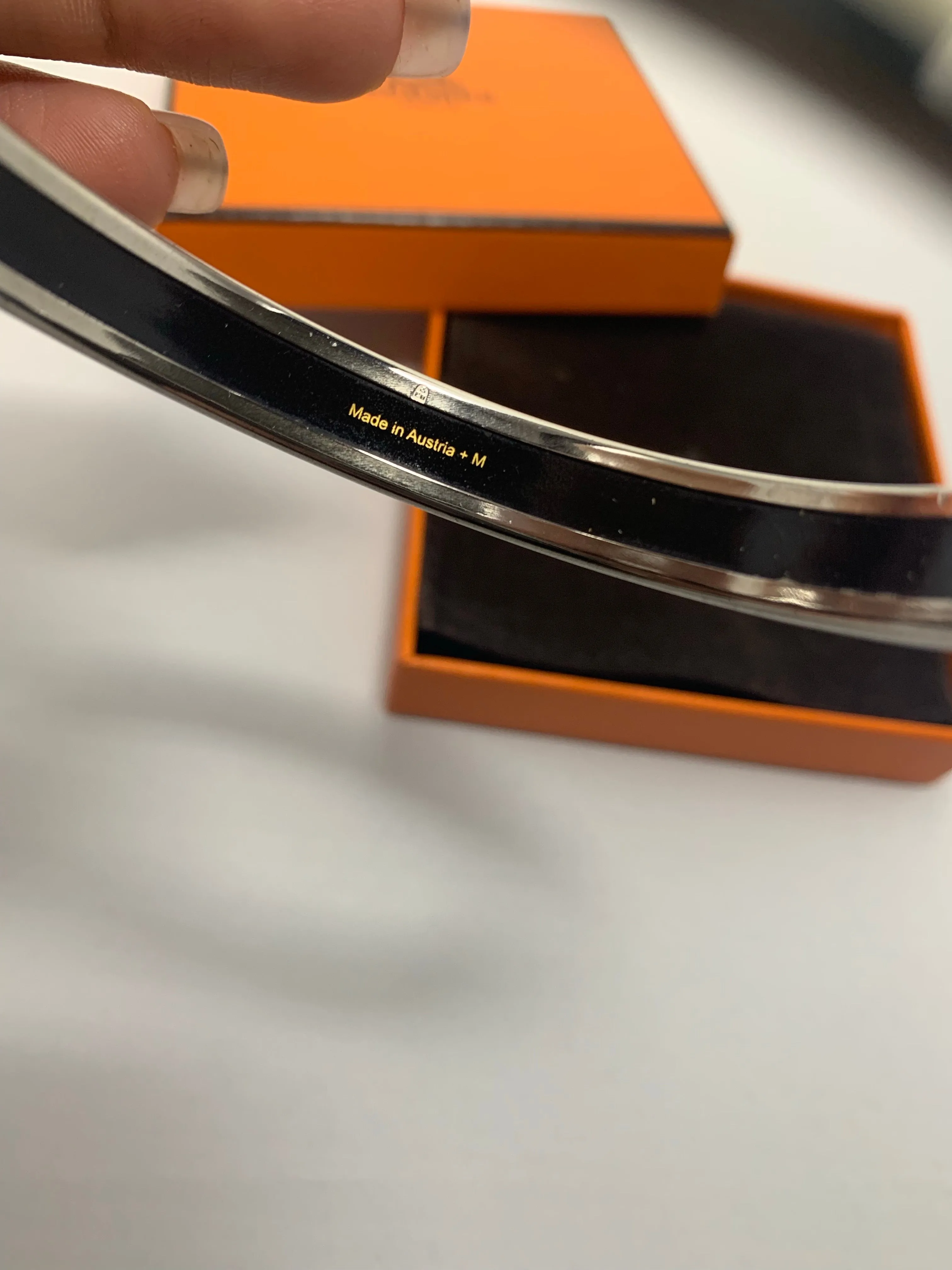 Hermès Le Bijou En Email Imprime Bracelet!