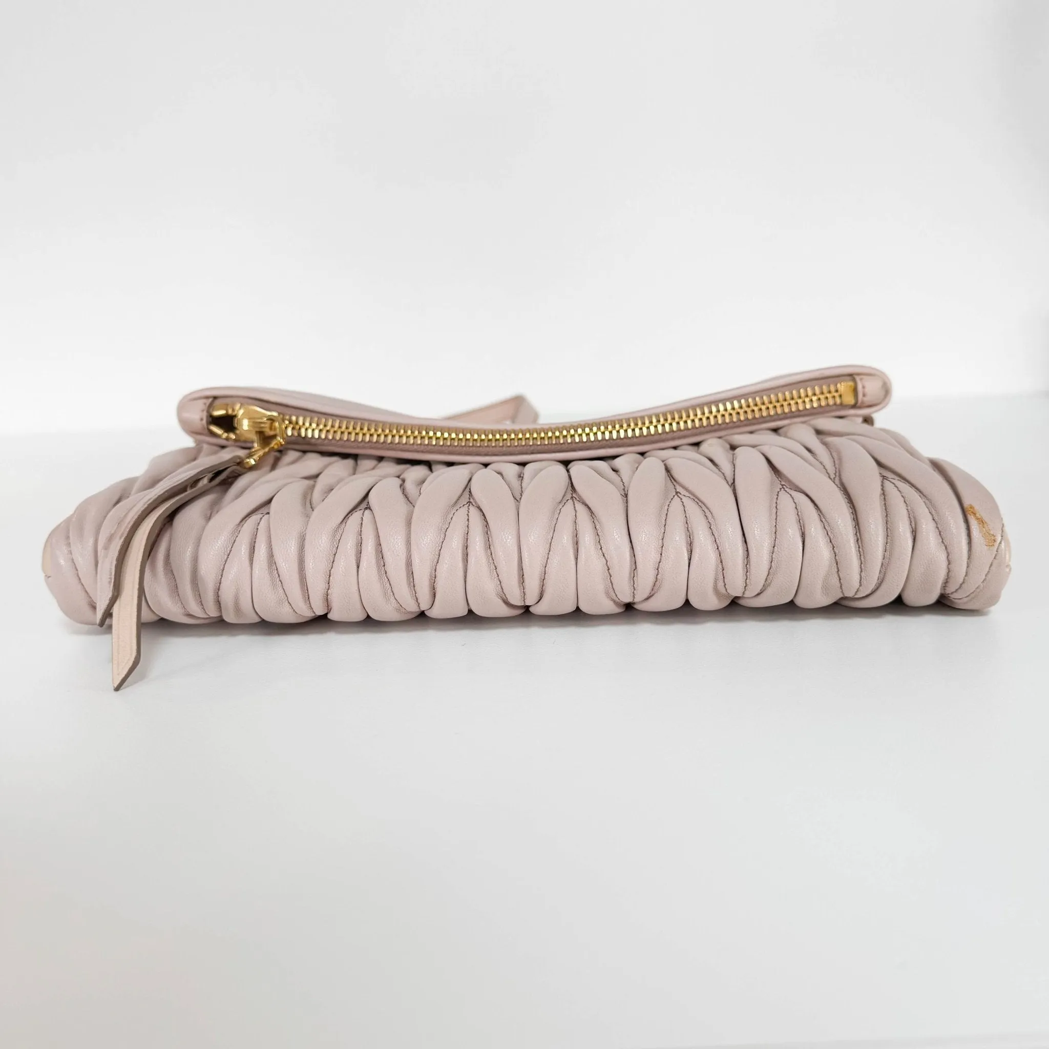 Matelassé Lambskin Leather Clutch / Shoulder Bag Pink