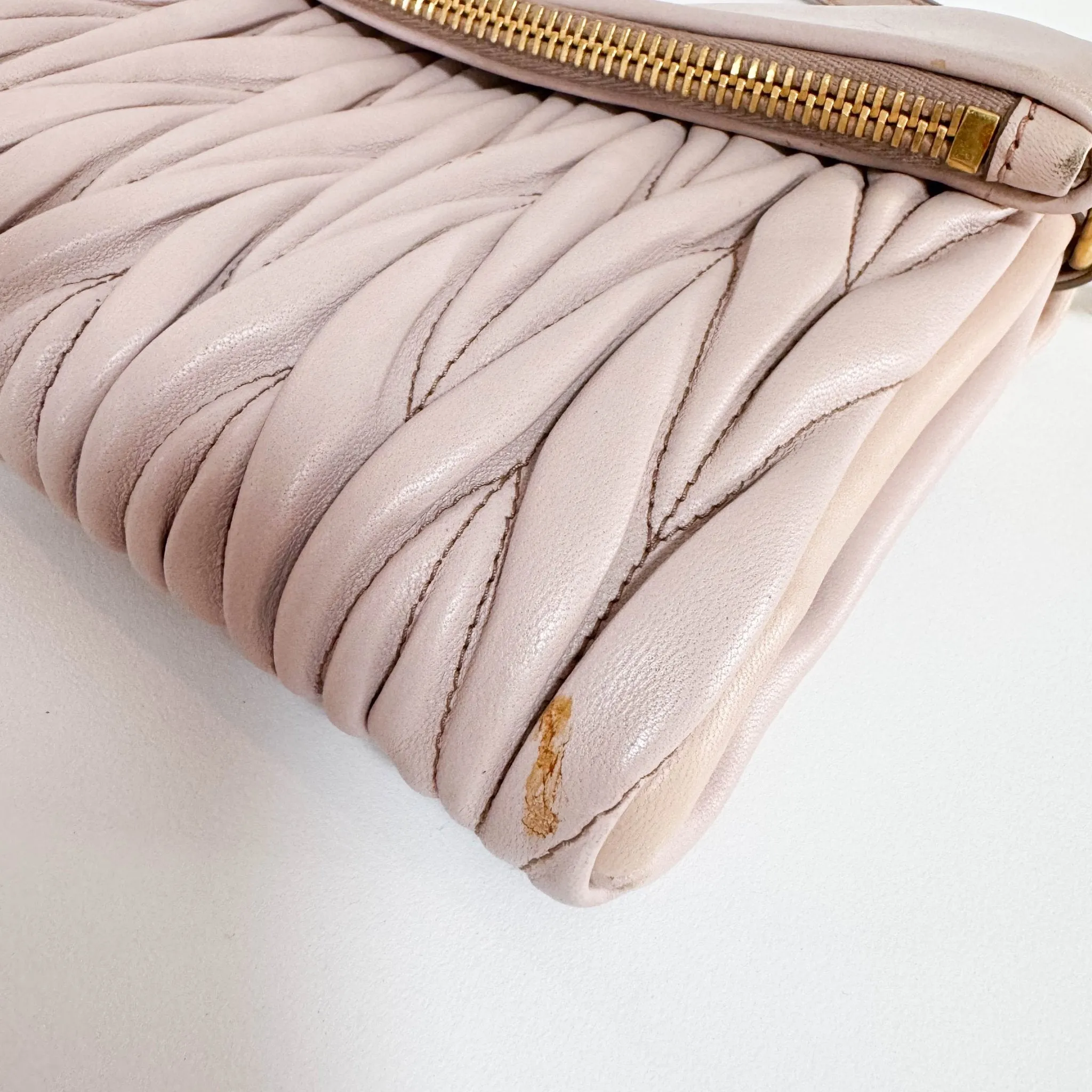 Matelassé Lambskin Leather Clutch / Shoulder Bag Pink