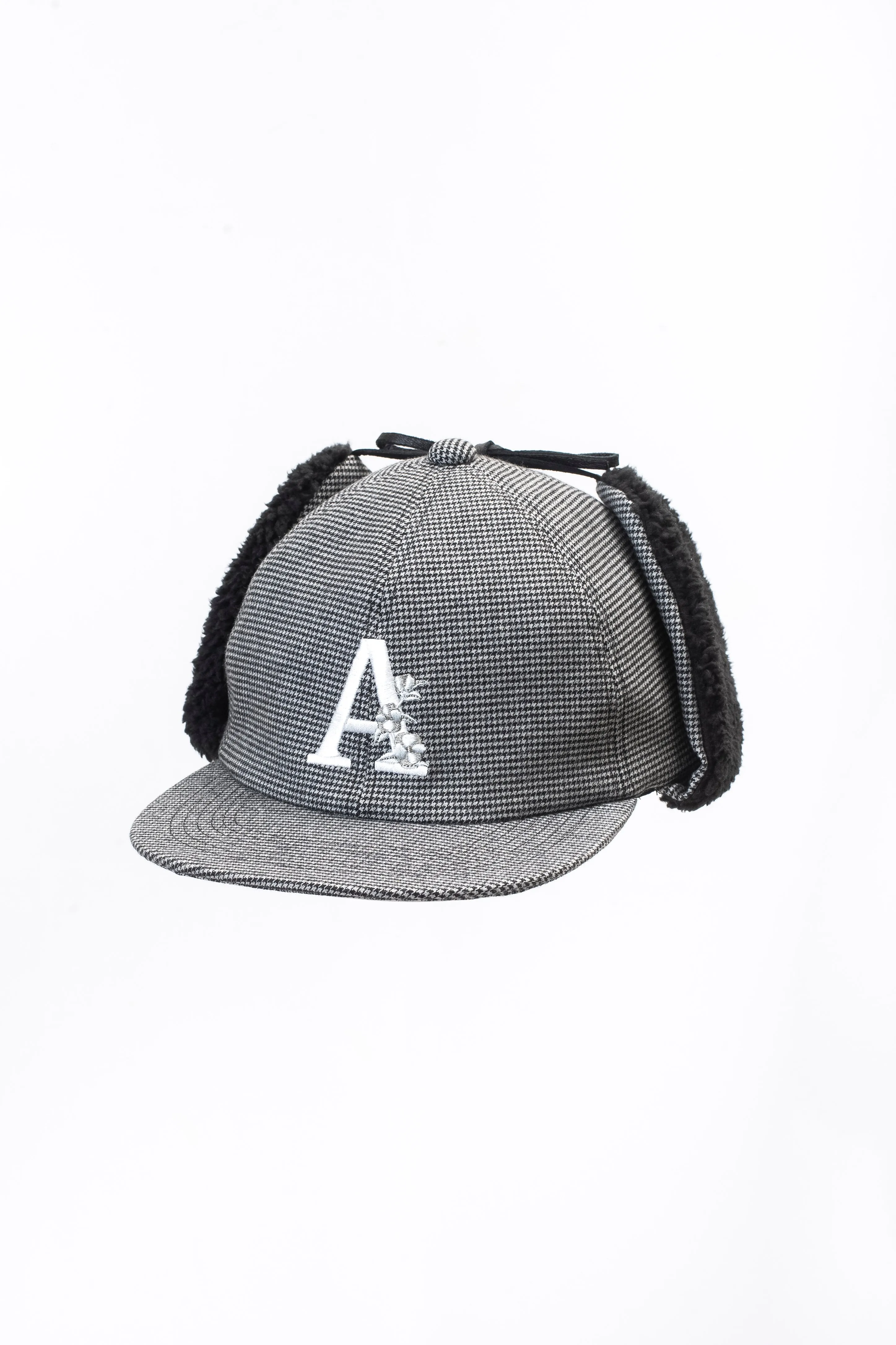 SASANQUA EAR MUFF CAP GRAY