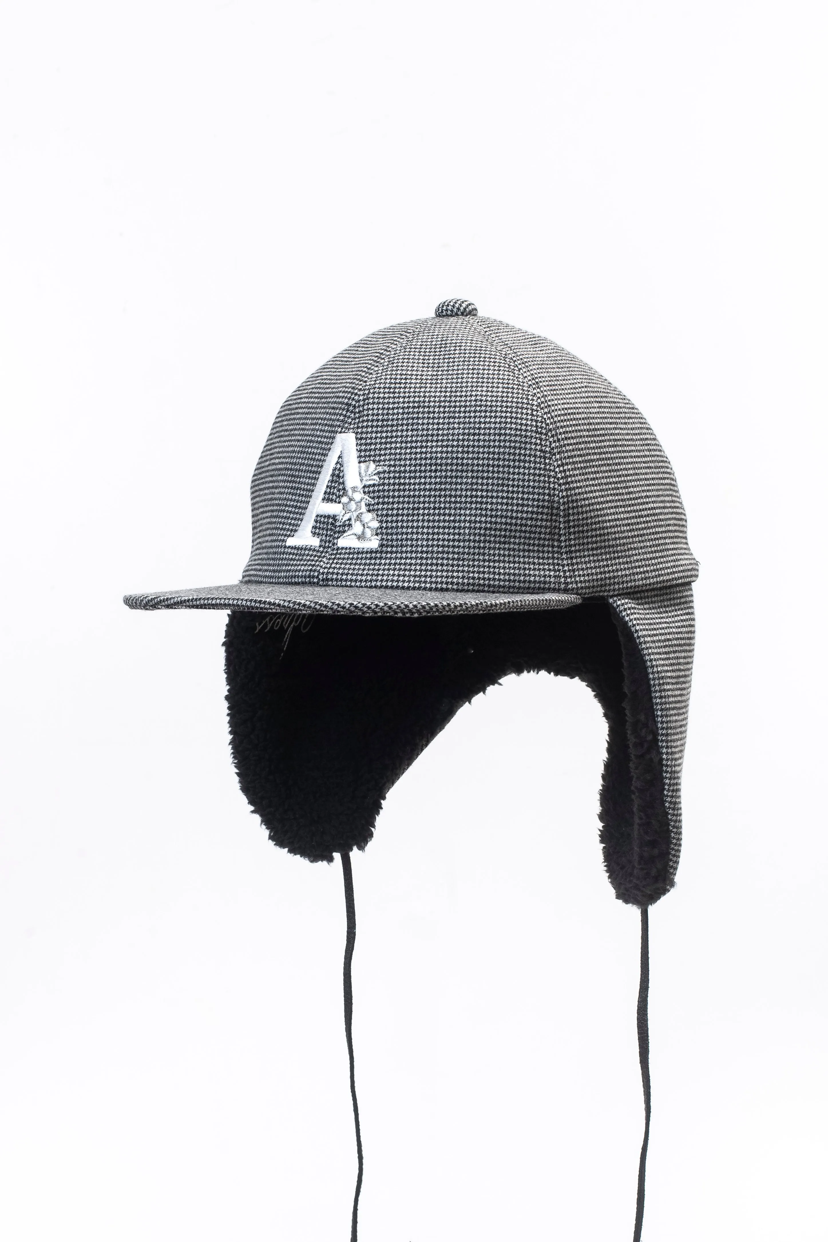 SASANQUA EAR MUFF CAP GRAY