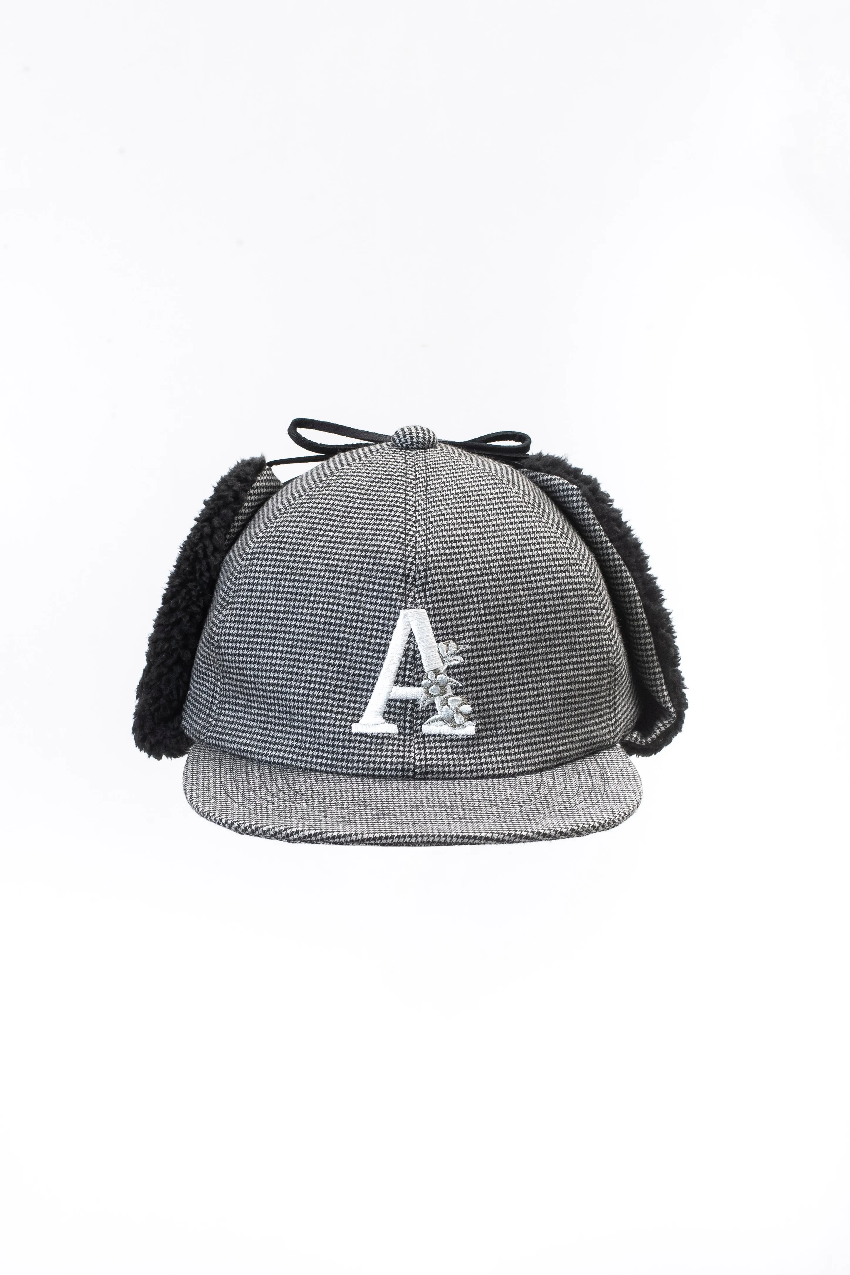 SASANQUA EAR MUFF CAP GRAY