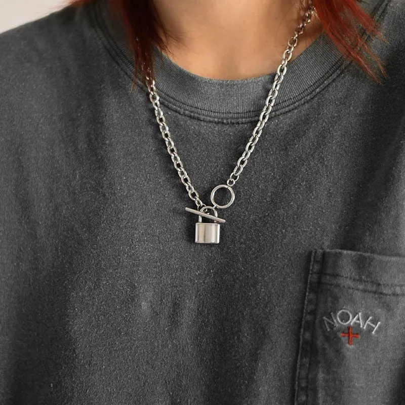 Titanium Steel Black Love Pendant Necklace Jewelry Pendant Set Decorative Jewelry